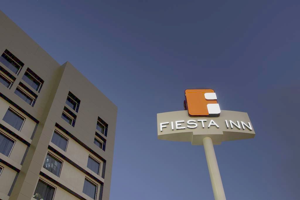 Fiesta Inn Monterrey Valle San Pedro Garza Garcia Dış mekan fotoğraf
